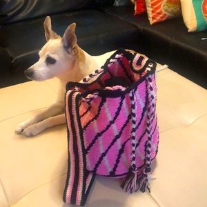 Bolsos tejidos a mano